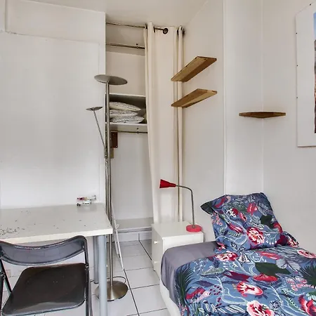 Cosy In The 8th Arr 4 Min From Rome Metro * Parigi